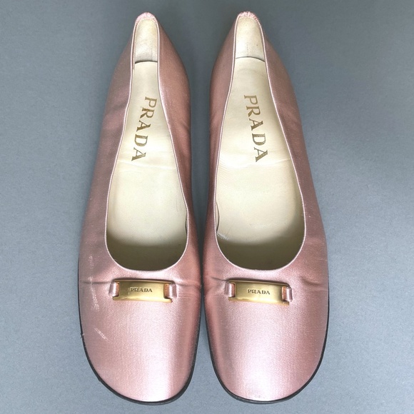 PRADA pink satin ballet flats w/ gold color buckle engraved with PRADA - Picture 2 of 14